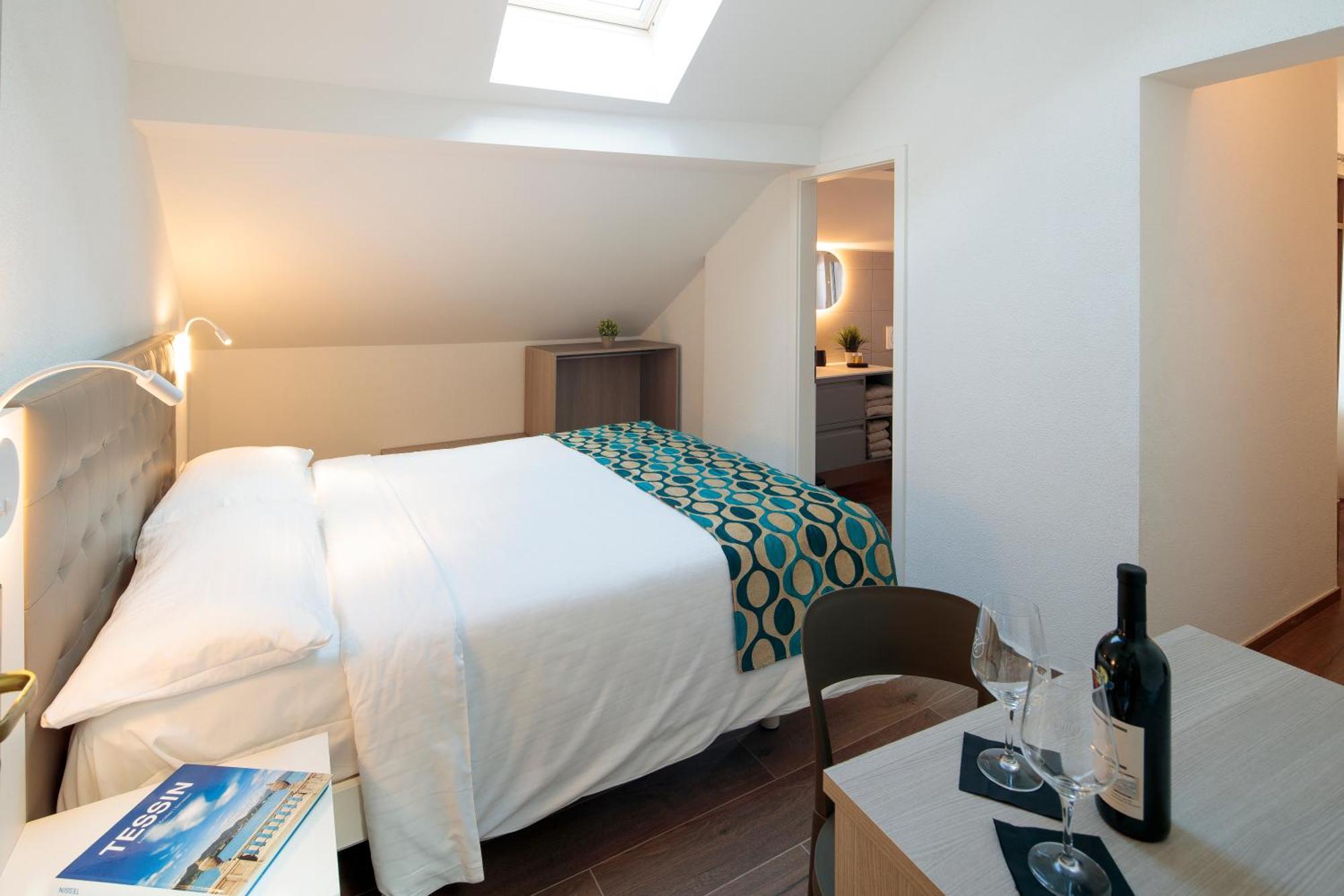 America Hotel 3*